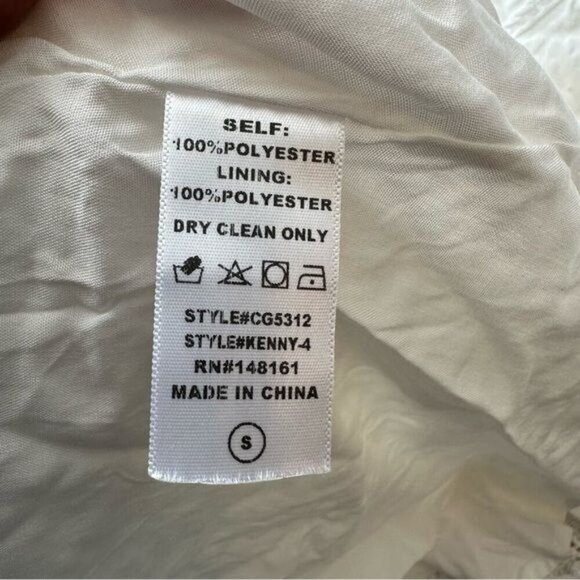 Buddy Love KENNY SMOCKED BACK MAXI DRESS - WHITE Size Small - Picture 14 of 16